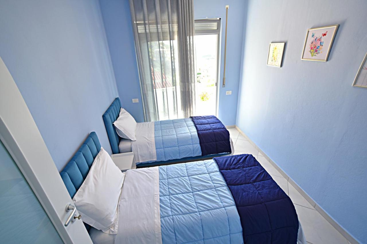 Sunrise Suites Vlorë Extérieur photo