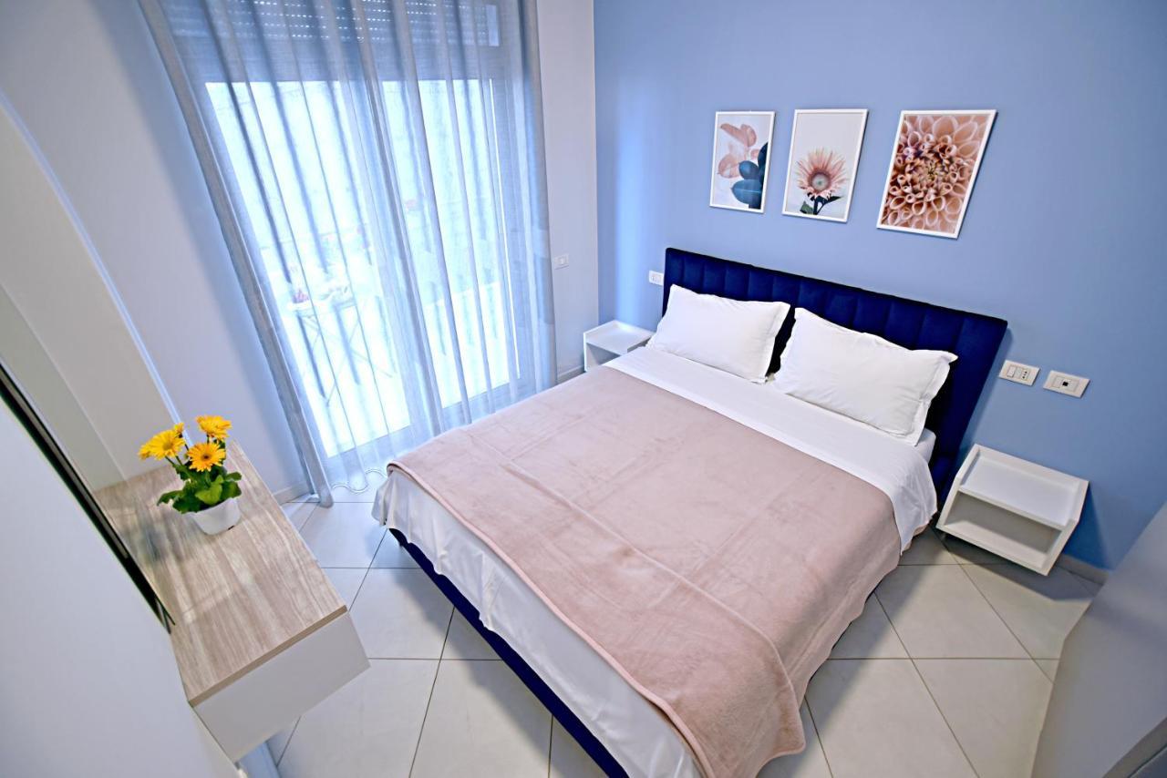 Sunrise Suites Vlorë Extérieur photo